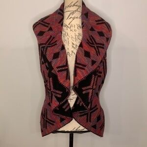 Open-Front Reversible Patterned Knit Vest in Multicolor